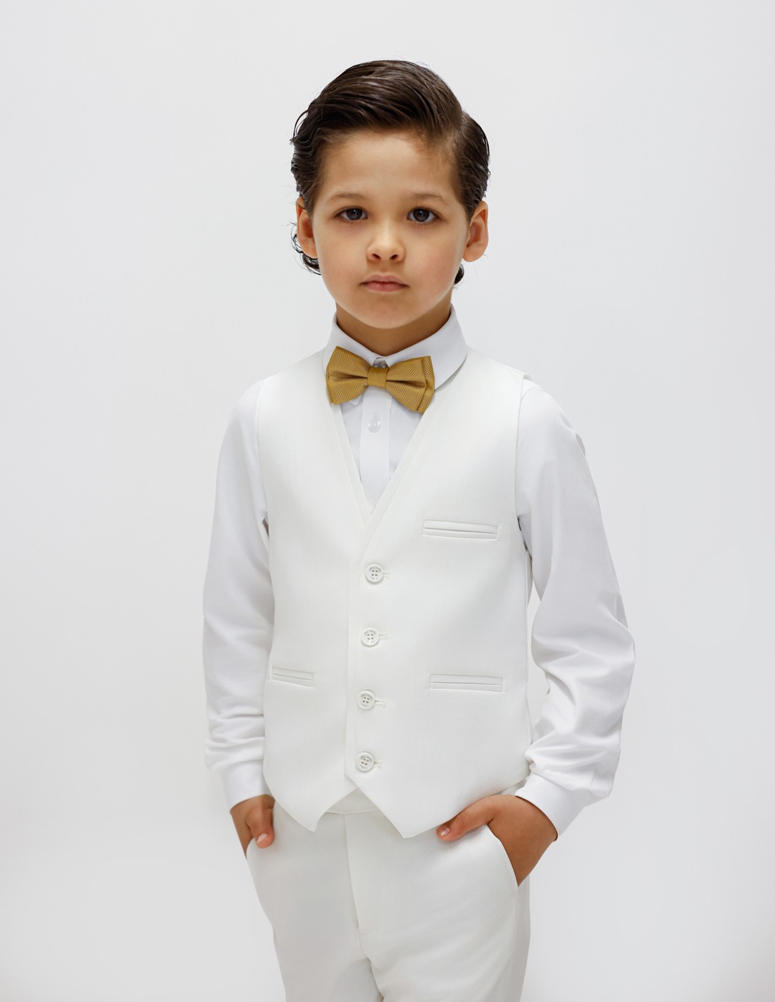 Tenue de communion garçon gilet et pantalon 2