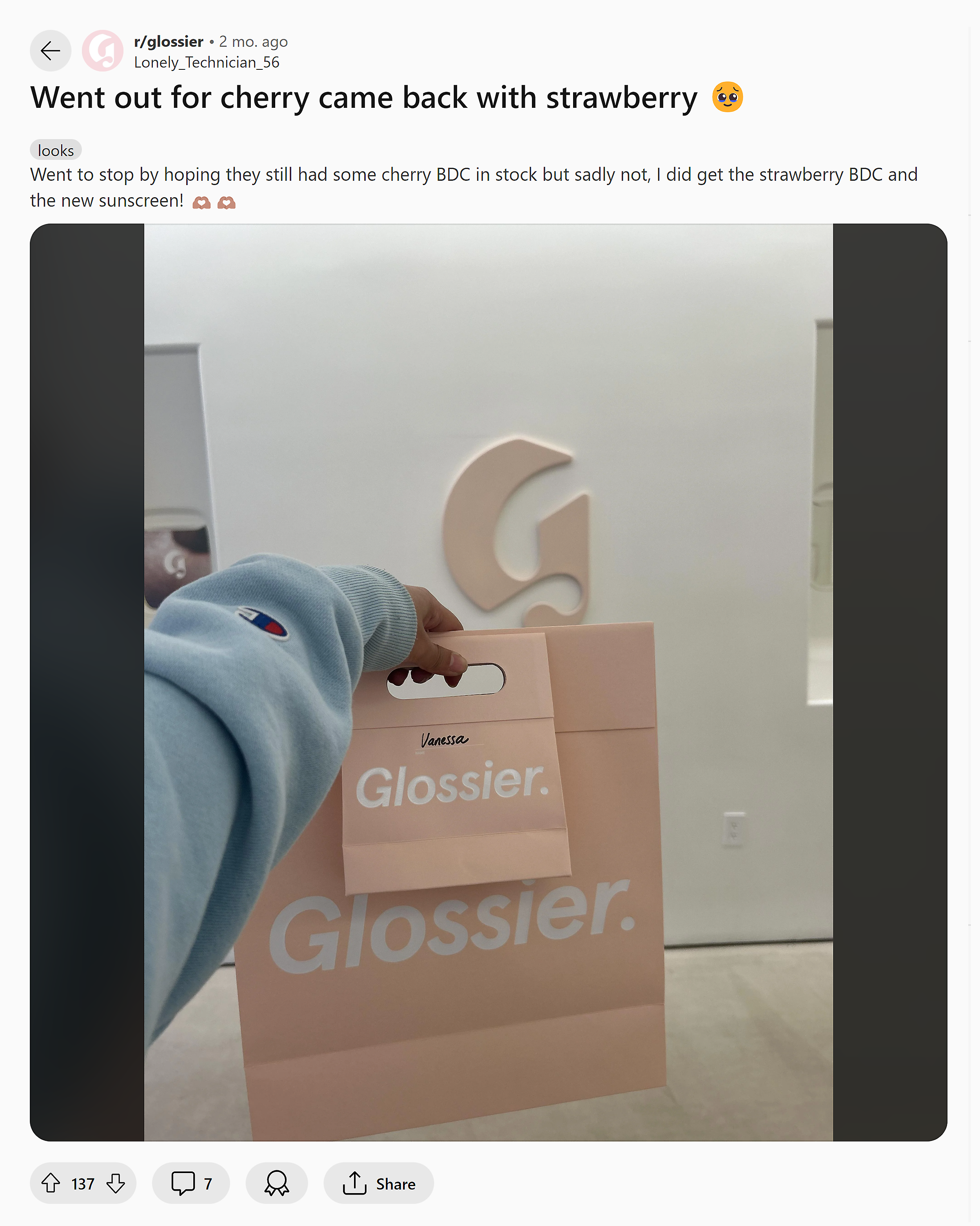 Reddit – Glossier – Comments